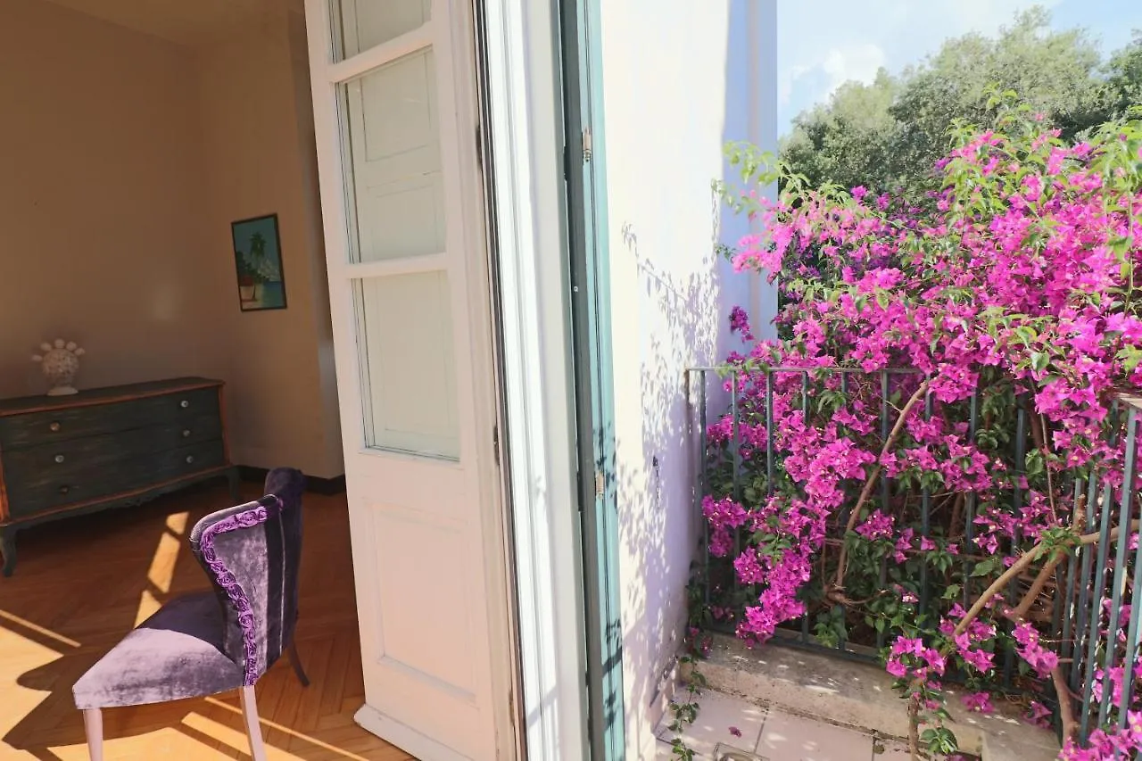 Relais Delle Rose Bed & Breakfast Lecce 2*,  Italy