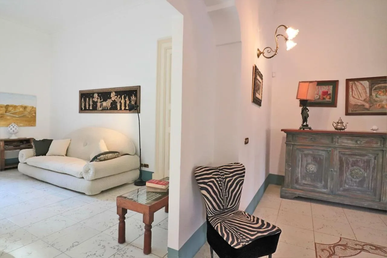 **  Relais Delle Rose Bed & Breakfast Lecce Italy